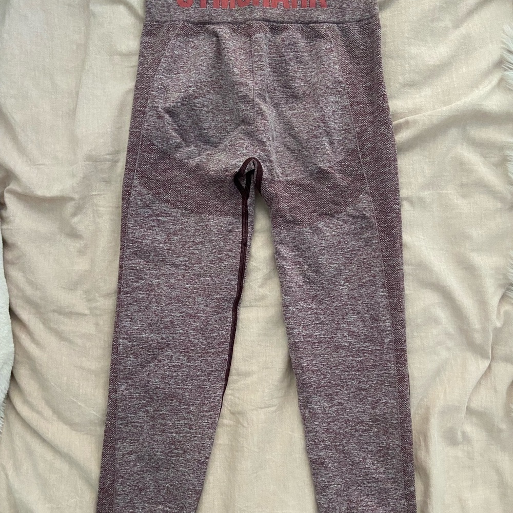 Gymshark Matching Set! - Picture 3 of 6